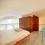 Апартаменты Lunatica Immobilevante