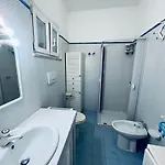 Lunatica Immobilevante Понца