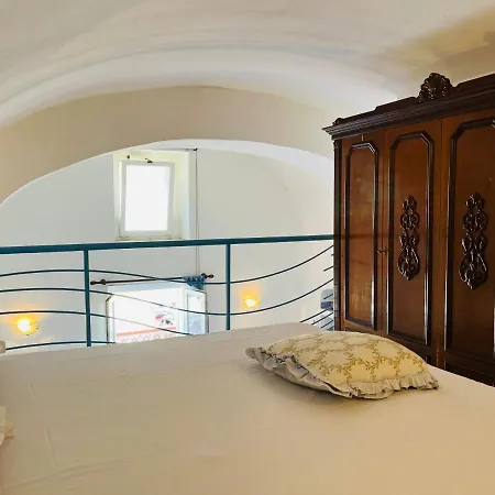 Lunatica Immobilevante Apartamento Ponza