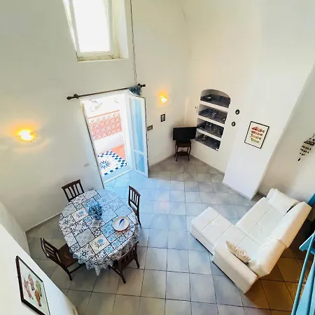 Apartment Lunatica Immobilevante