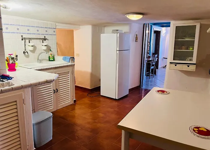 Lunatica Immobilevante * Ponza